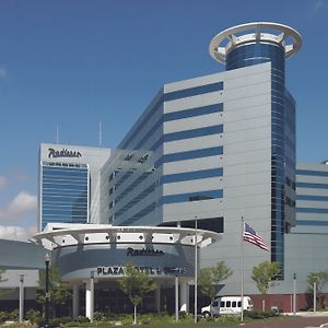 Radisson Plaza Hotel And Suites Kalamazoo